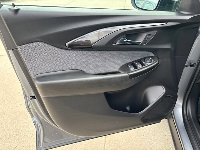 Certified 2022 Chevrolet TrailBlazer LT FWD image 12