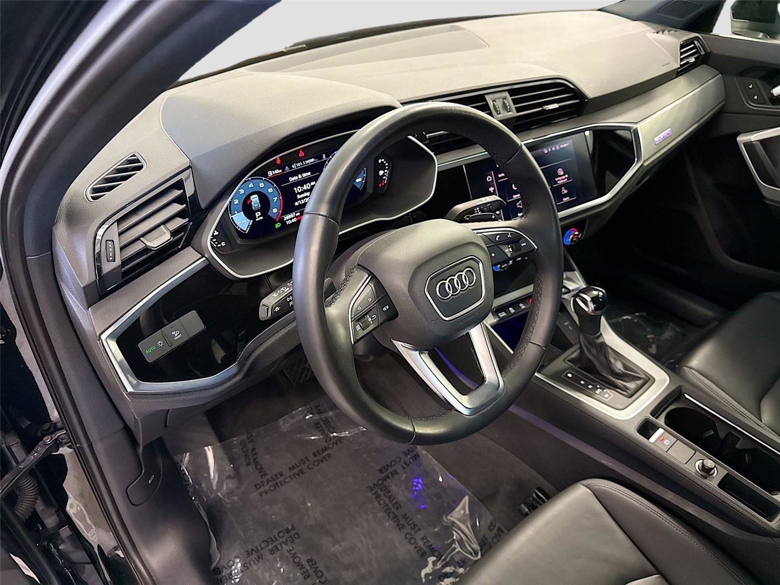 Certified 2022 Audi Q3 2.0T Premium Plus w/ Premium Plus Package AWD/4WD image 9