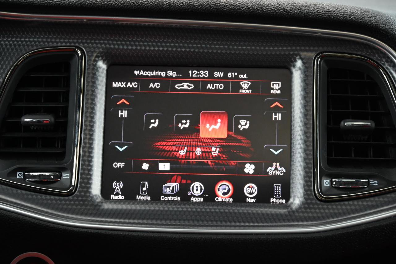 Used 2016 Dodge Challenger SRT Hellcat RWD image 34