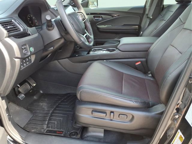 Used 2024 Honda Ridgeline Black Edition image 17