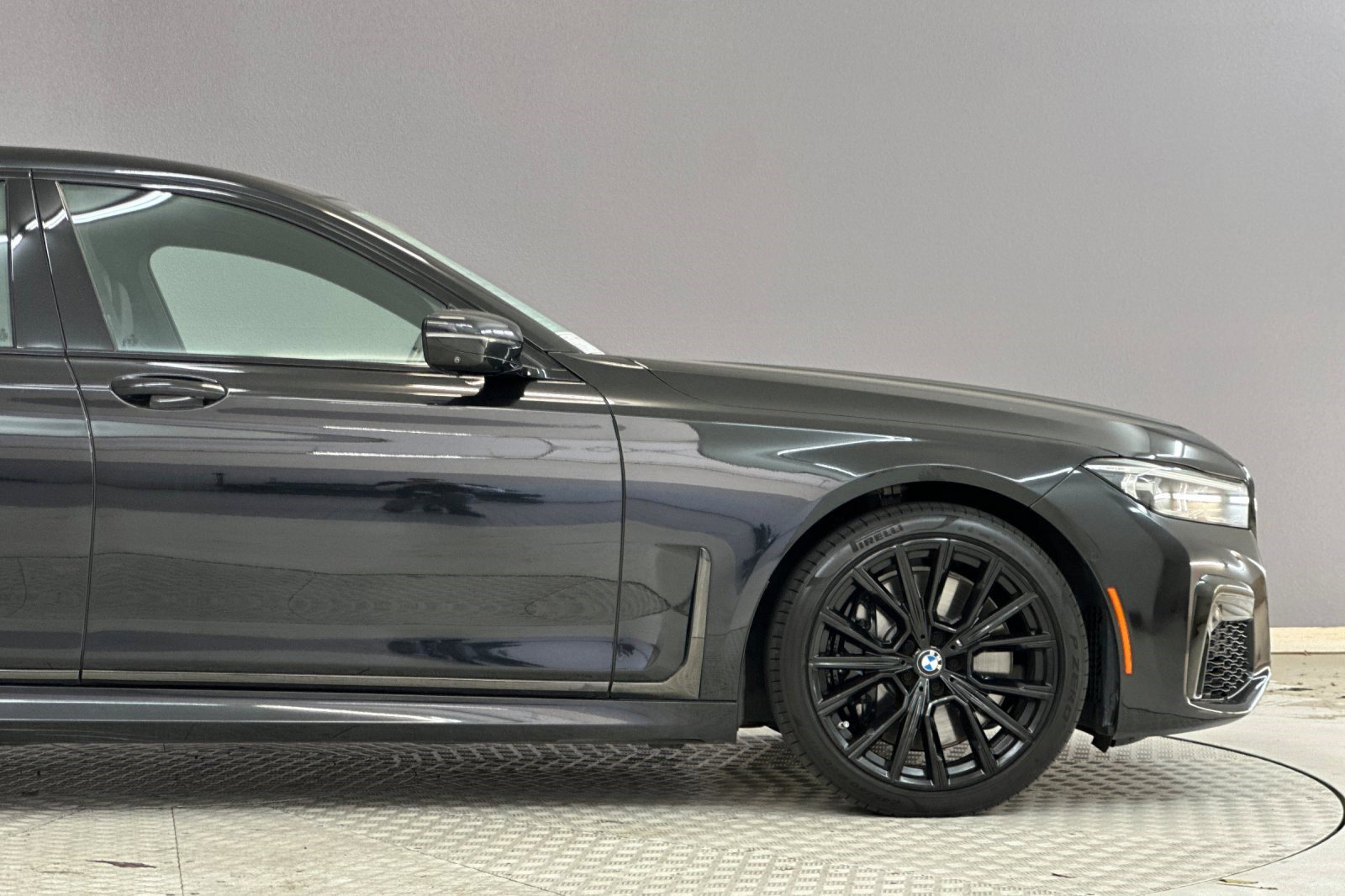 Used 2022 BMW 750i xDrive w/ Executive Package image 35