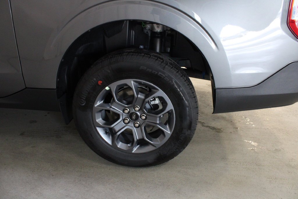 New 2026 Ford Maverick XLT w/ XLT Luxury Package FWD image 28