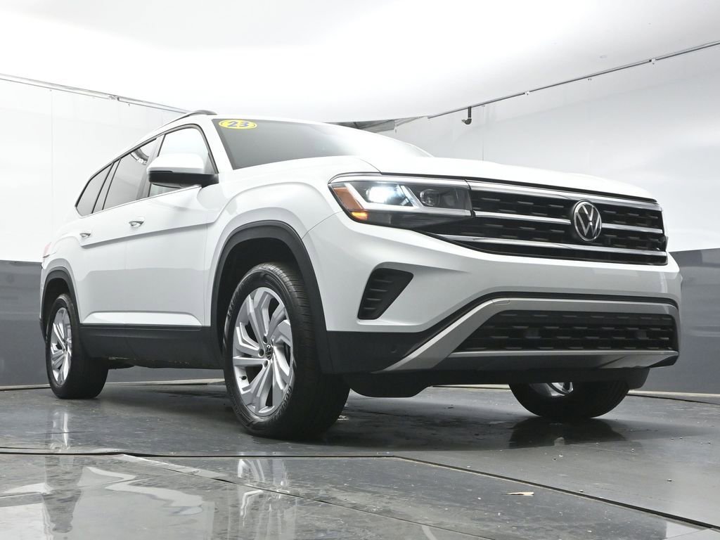 Used 2023 Volkswagen Atlas SE image 33