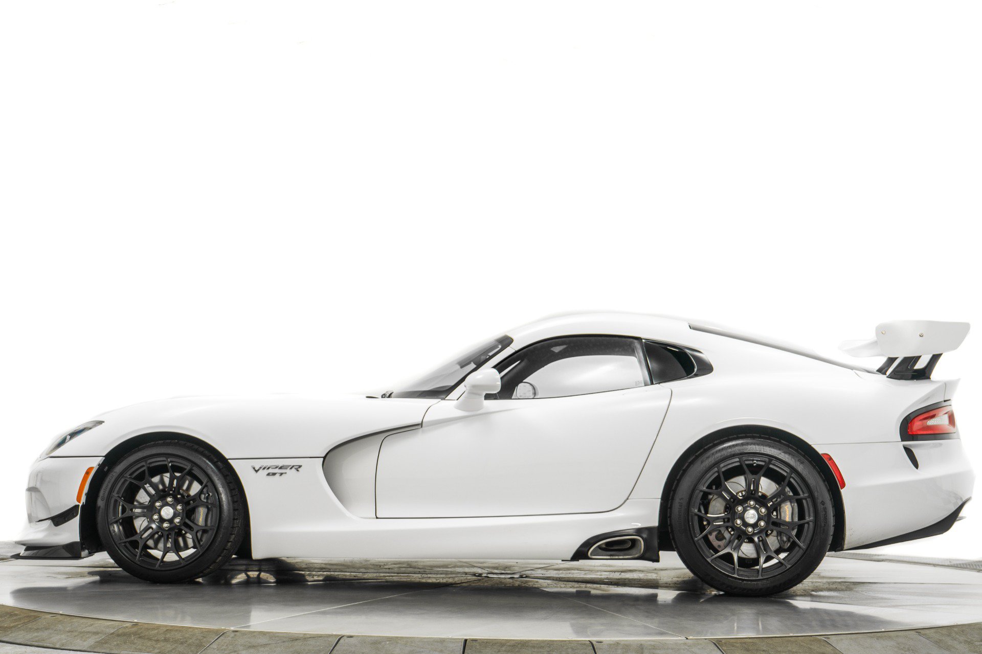 Used 2016 Dodge Viper GTC w/ Time Attack Group 2.0 RWD image 6