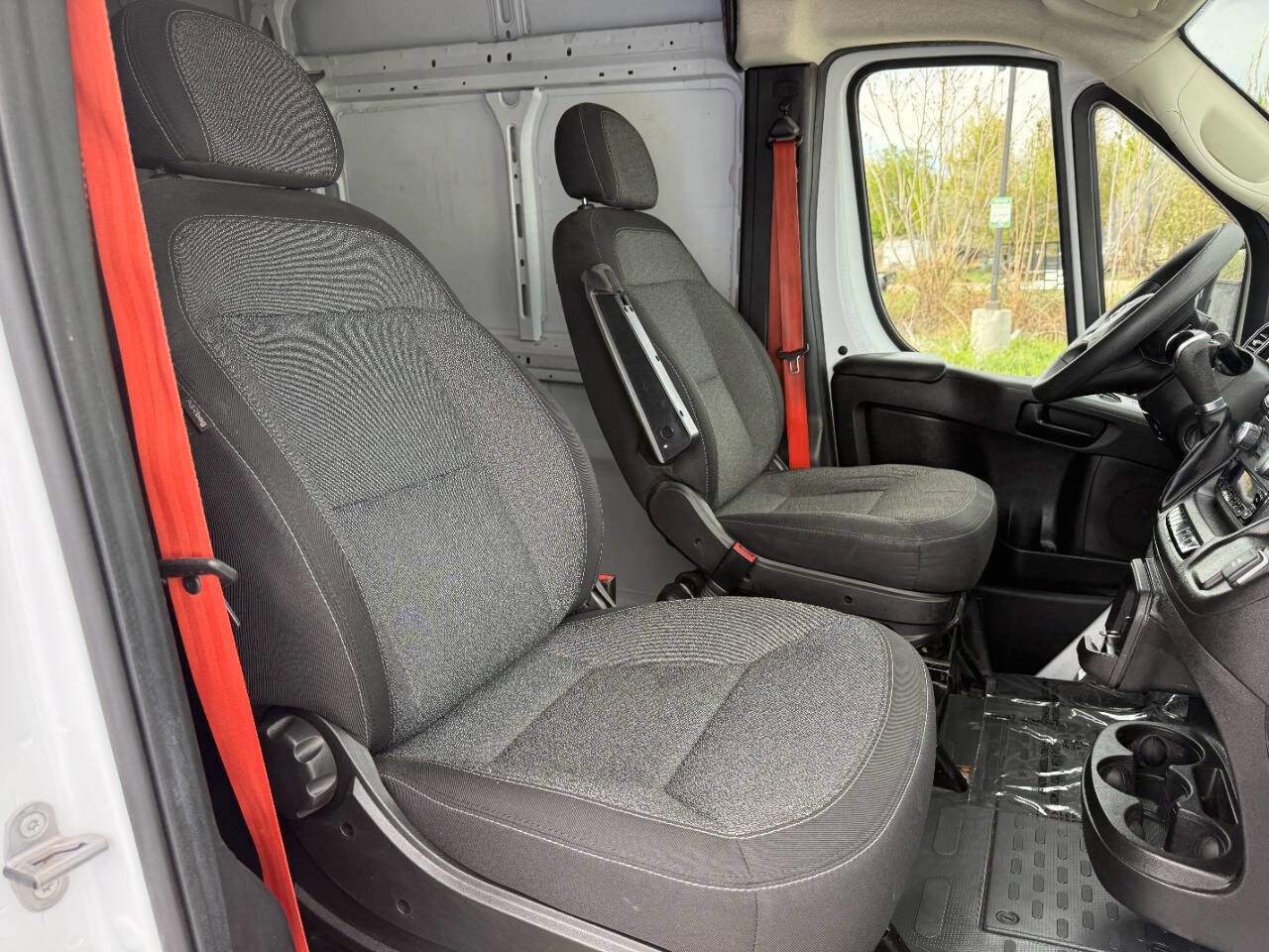 Used 2023 RAM ProMaster 3500 w/ Driver Convenience Group FWD image 19