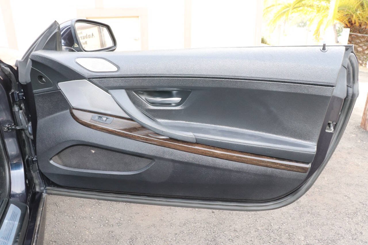 Used 2012 BMW 640i Convertible RWD image 37