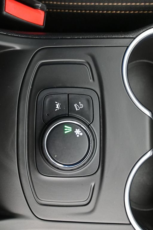 Certified 2021 GMC Terrain SLE FWD image 21