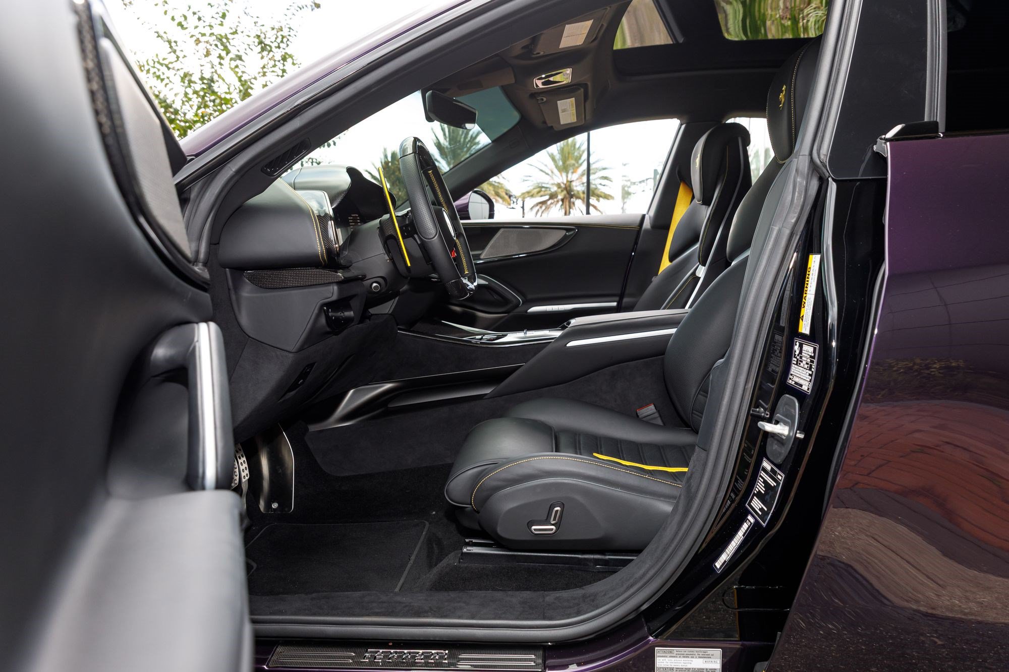 Used 2024 Ferrari Purosangue AWD/4WD image 33