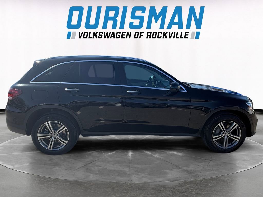 Used 2021 Mercedes-Benz GLC 300 4MATIC w/ Premium Package image 7