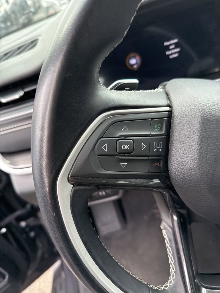 Used 2022 Jeep Grand Cherokee Altitude image 23