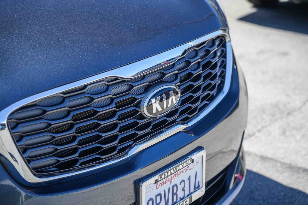 Used 2020 Kia Sorento EX image 3