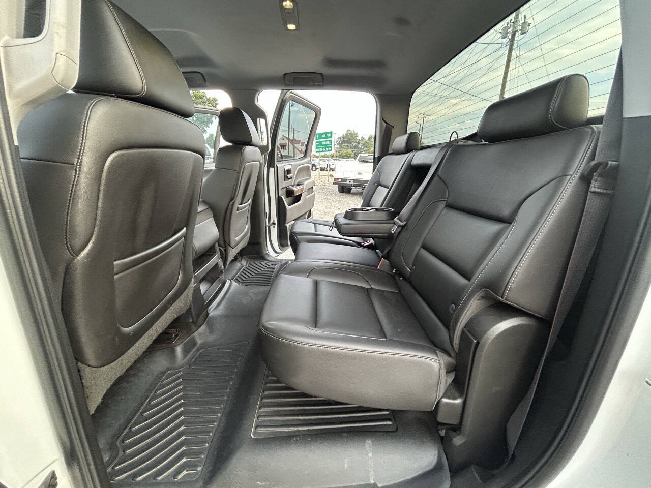 Used 2015 GMC Sierra 3500 SLT w/ Duramax Plus Package AWD/4WD image 20