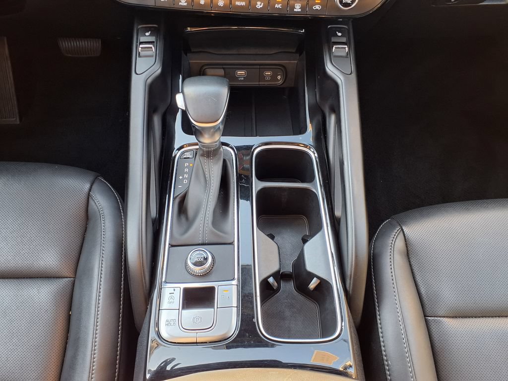 Used 2025 Kia Telluride S FWD image 35