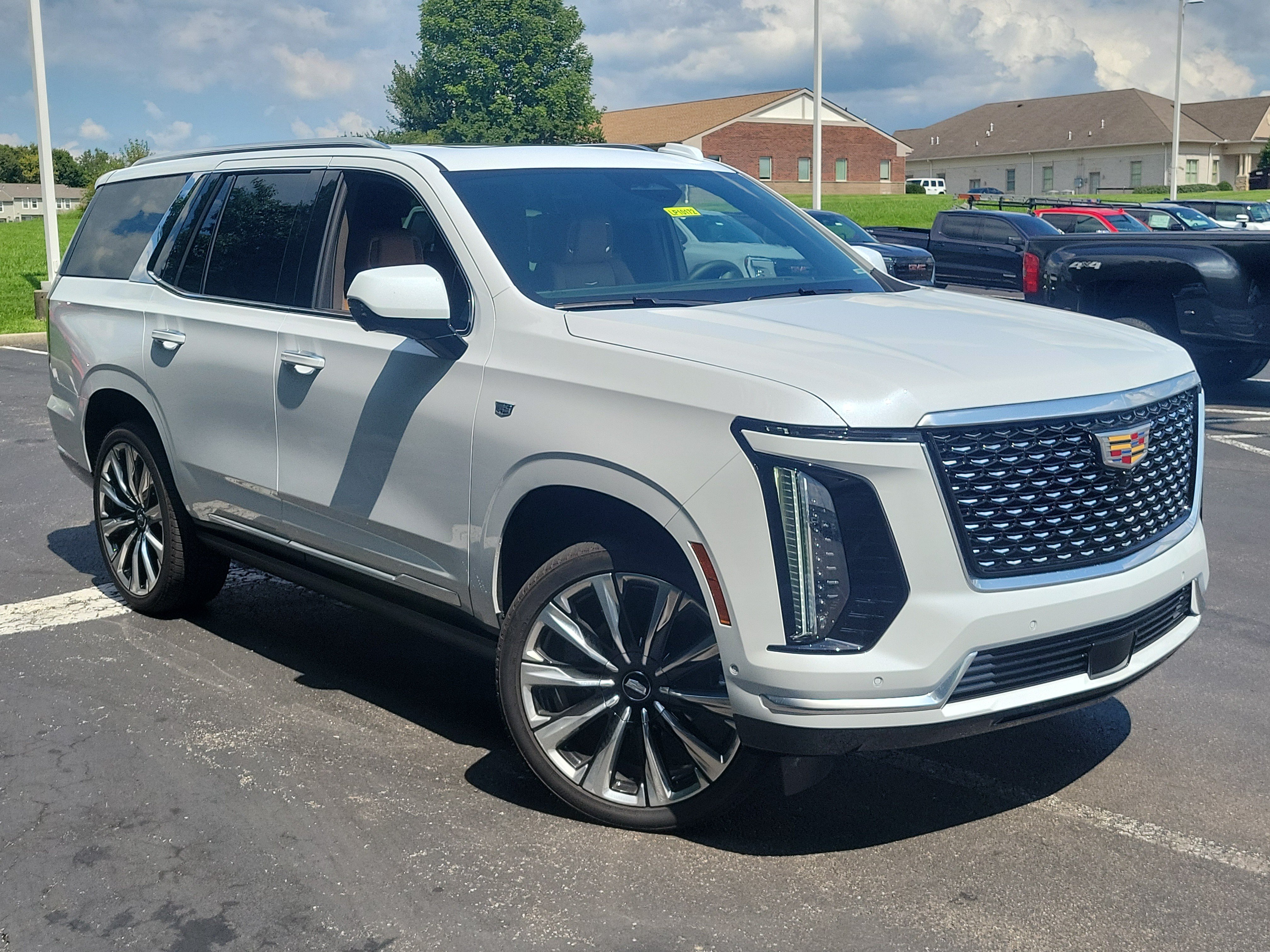 Used 2026 Cadillac Escalade Luxury w/ Touring Package AWD/4WD image 34