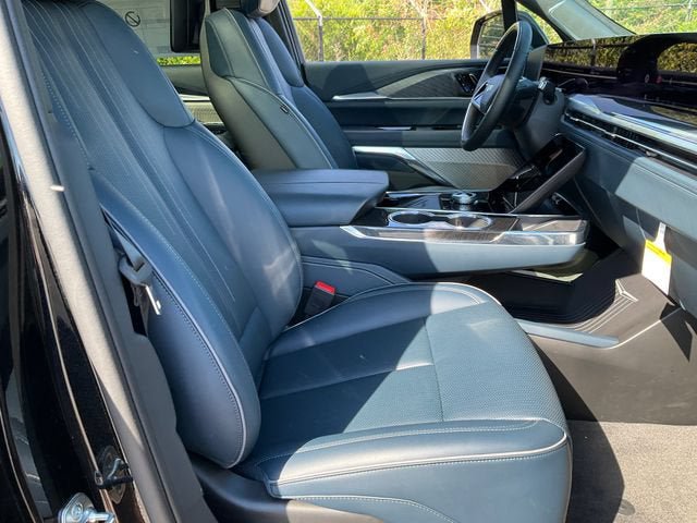 New 2025 Cadillac Escalade IQ Luxury 2 AWD/4WD image 22