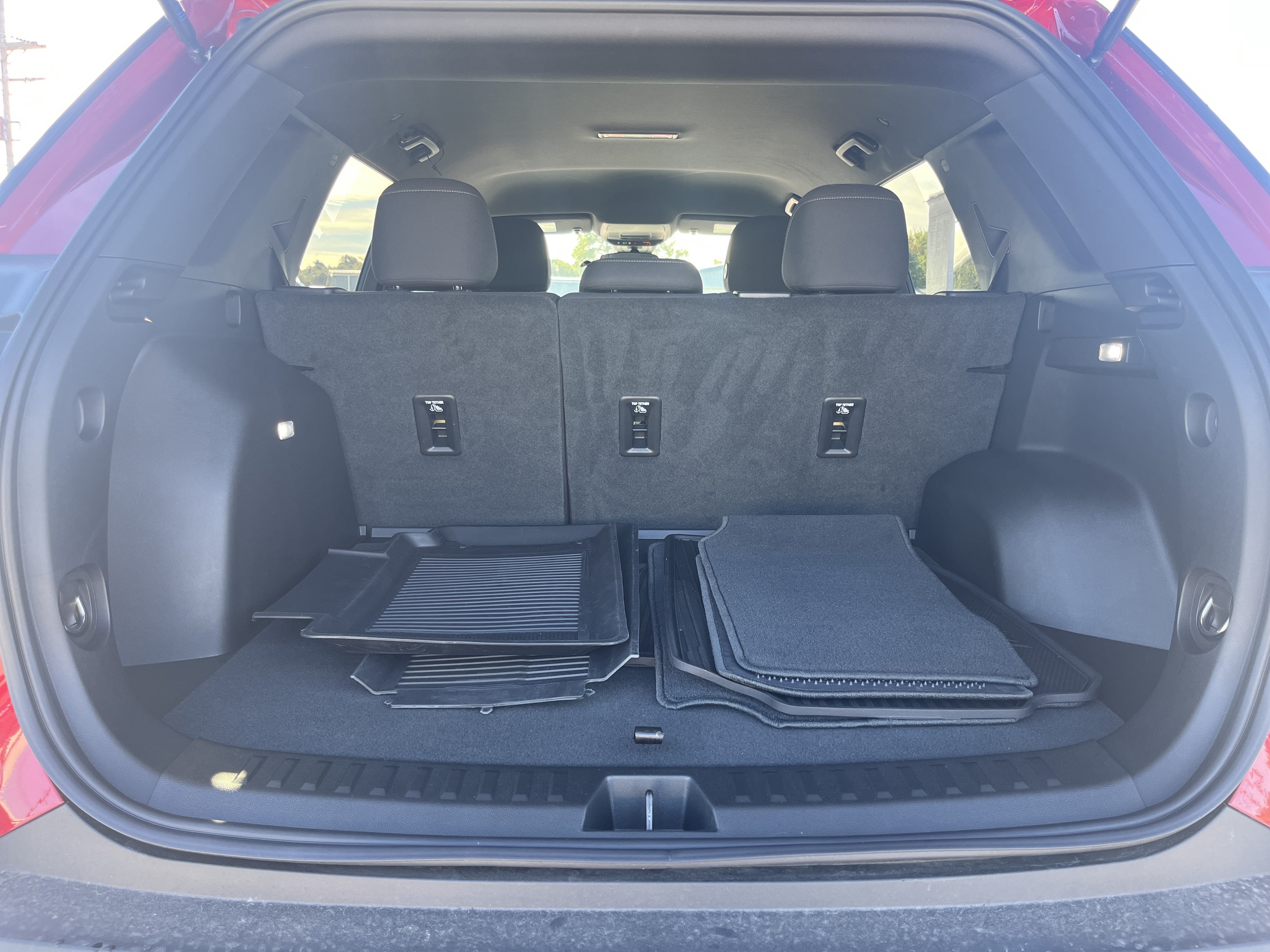 Used 2026 Chevrolet Equinox LT AWD/4WD image 17