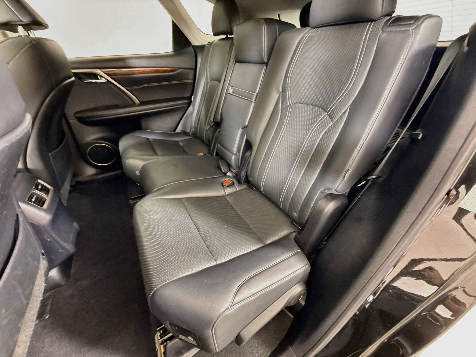 Used 2019 Lexus RX 350L AWD image 23