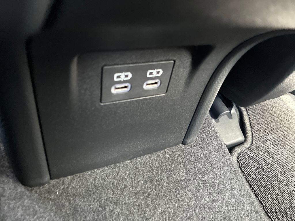 New 2026 Toyota Prius XLE FWD image 27
