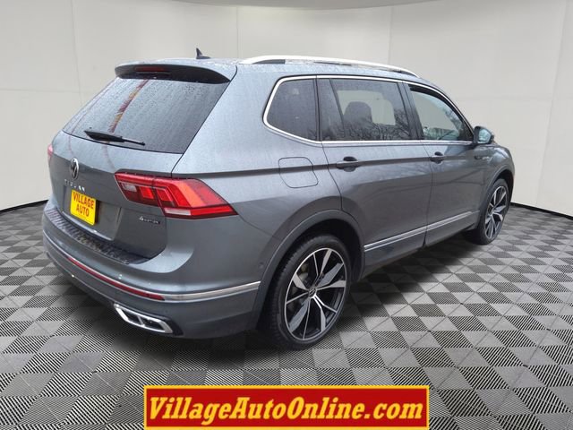 Used 2023 Volkswagen Tiguan SEL R-Line image 4