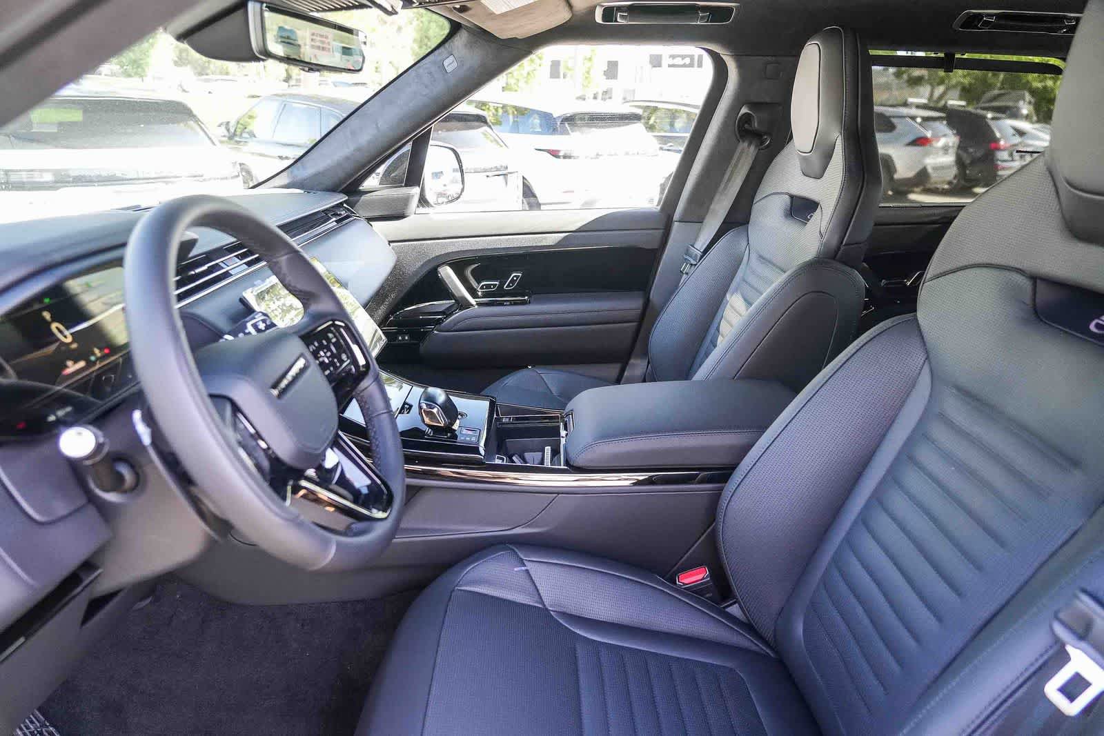 New 2026 Land Rover Range Rover Sport SV AWD/4WD image 17