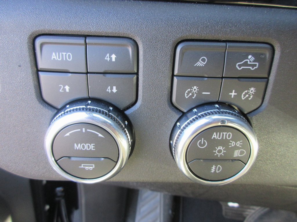 New 2026 GMC Sierra 2500 SLT w/ SLT Premium Package image 19