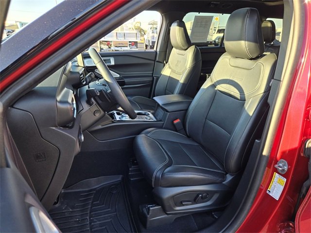 Used 2024 Ford Explorer ST w/ Equipment Group 401A image 9