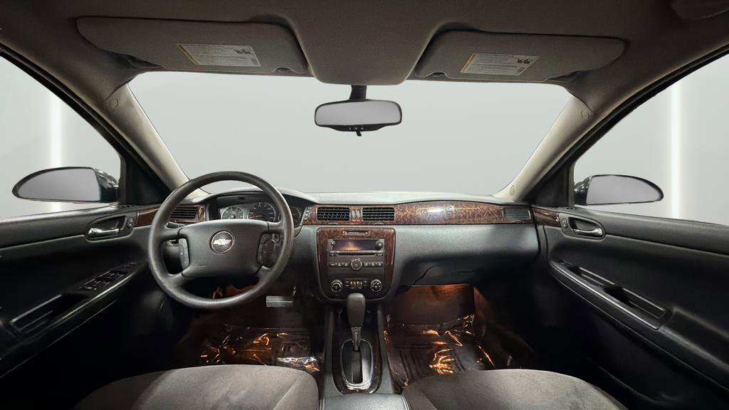 Used 2016 Chevrolet Impala LT image 14