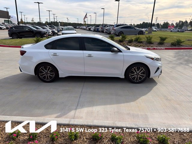 Used 2022 Kia Forte GT-Line w/ GT-Line Premium Package FWD image 12
