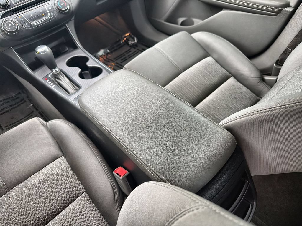 Used 2015 Chevrolet Impala LS FWD image 20
