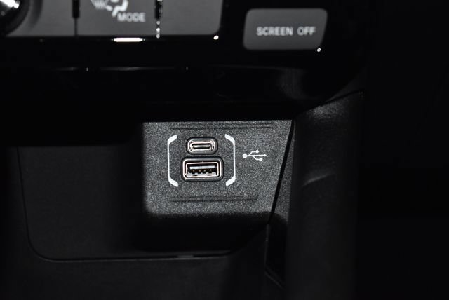 New 2026 Jeep Compass Latitude image 16