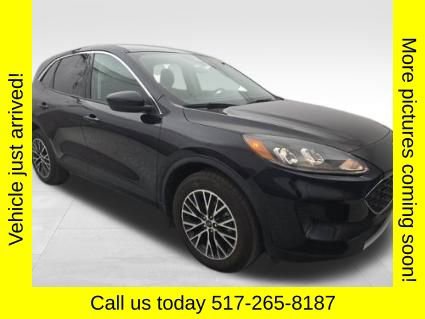 Used 2021 Ford Escape SE