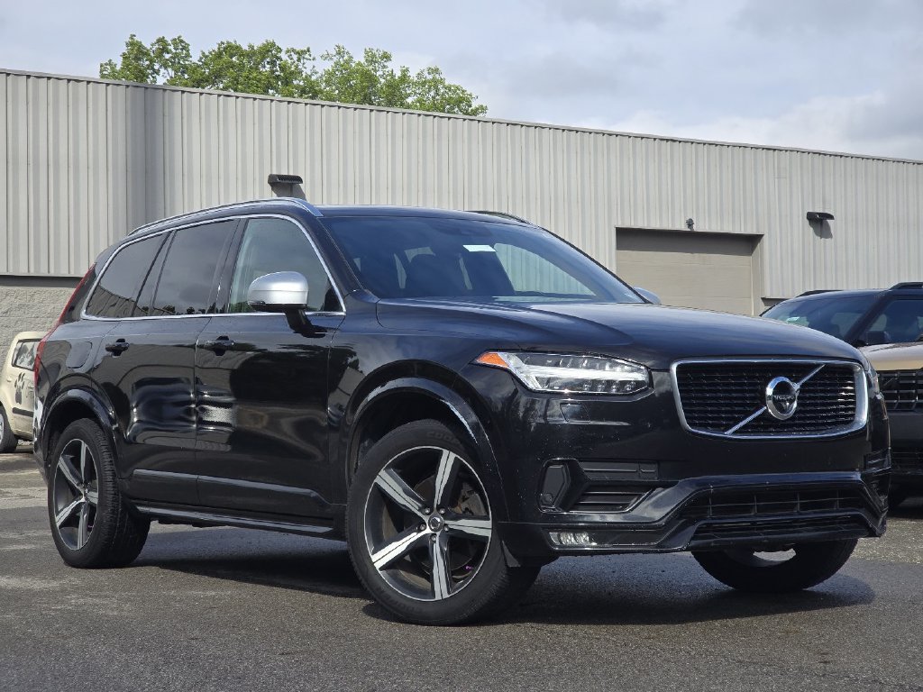 Used 2017 Volvo XC90 T6 R-Design w/ Vision Package AWD/4WD image 2