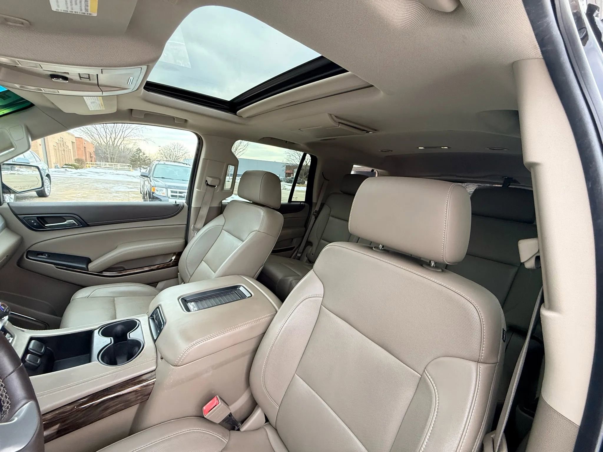 Used 2015 GMC Yukon SLT w/ Open Road Package image 24