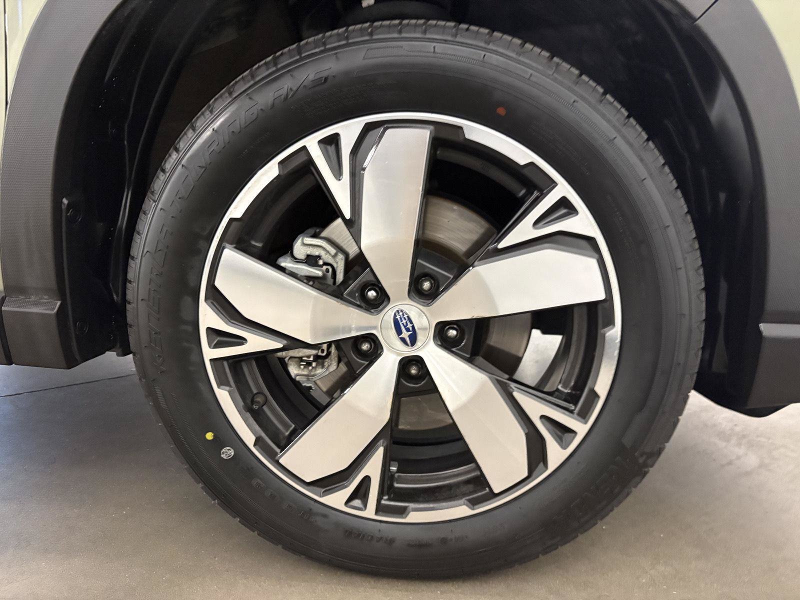 Used 2021 Subaru Forester Touring AWD/4WD image 40