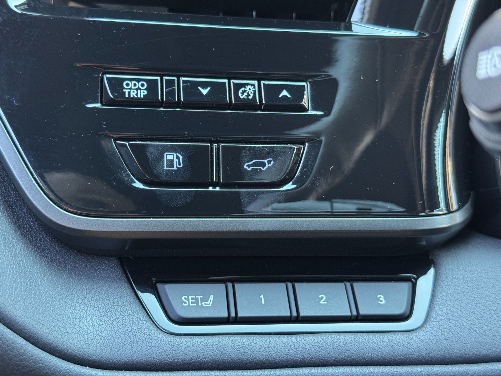 Used 2024 Lexus TX 350 AWD w/ Captains Chair Package image 18