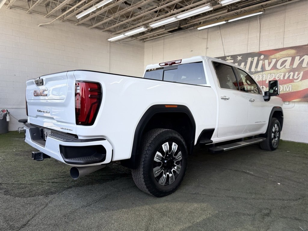 Used 2024 GMC Sierra 2500 Denali w/ Denali Reserve Package image 11