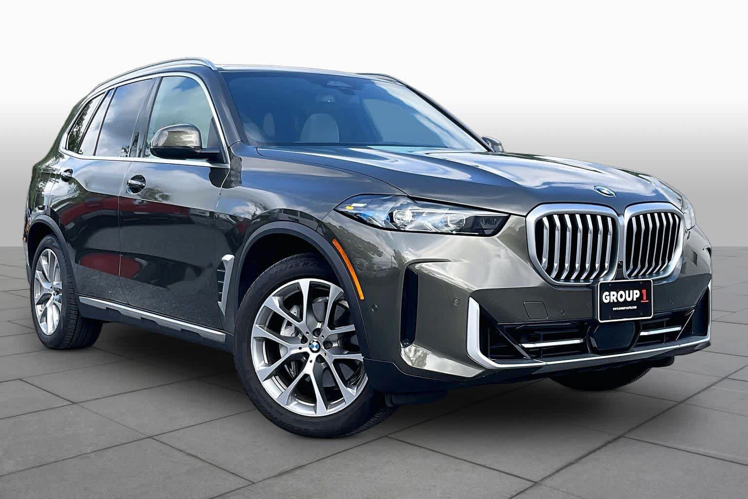 Used 2026 BMW X5 xDrive40i w/ Premium Package AWD/4WD image 2