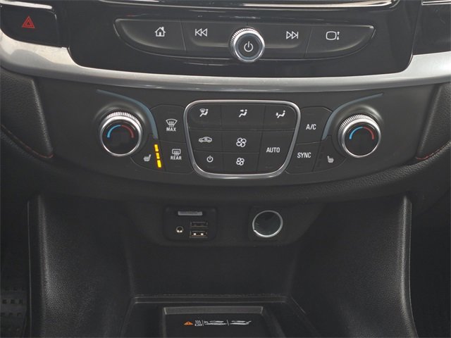 Used 2022 Chevrolet Traverse RS image 22