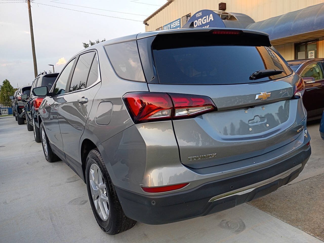 Used 2024 Chevrolet Equinox LT w/ Driver Convenience Package AWD/4WD image 7