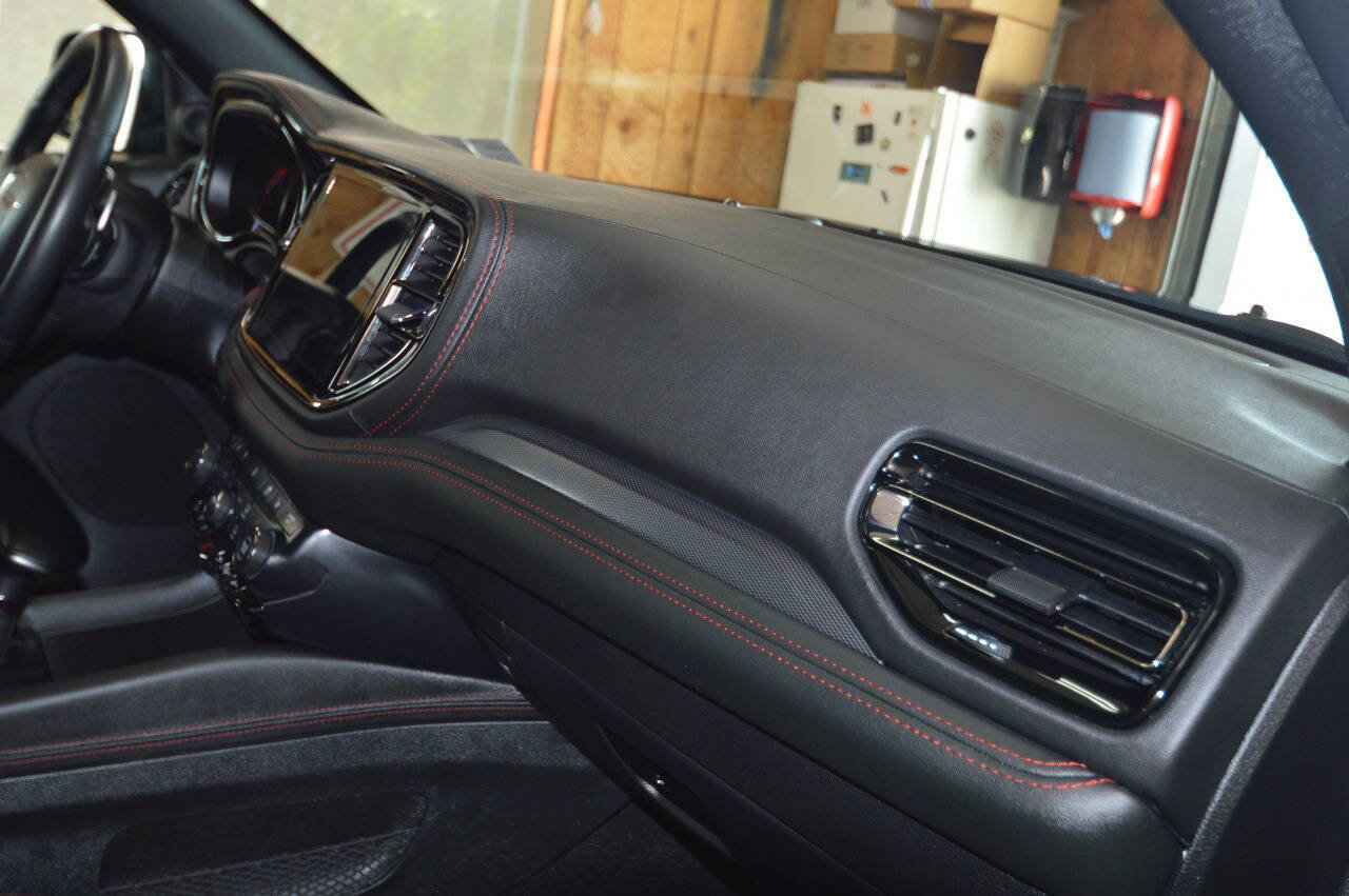 Used 2024 Dodge Durango GT image 9