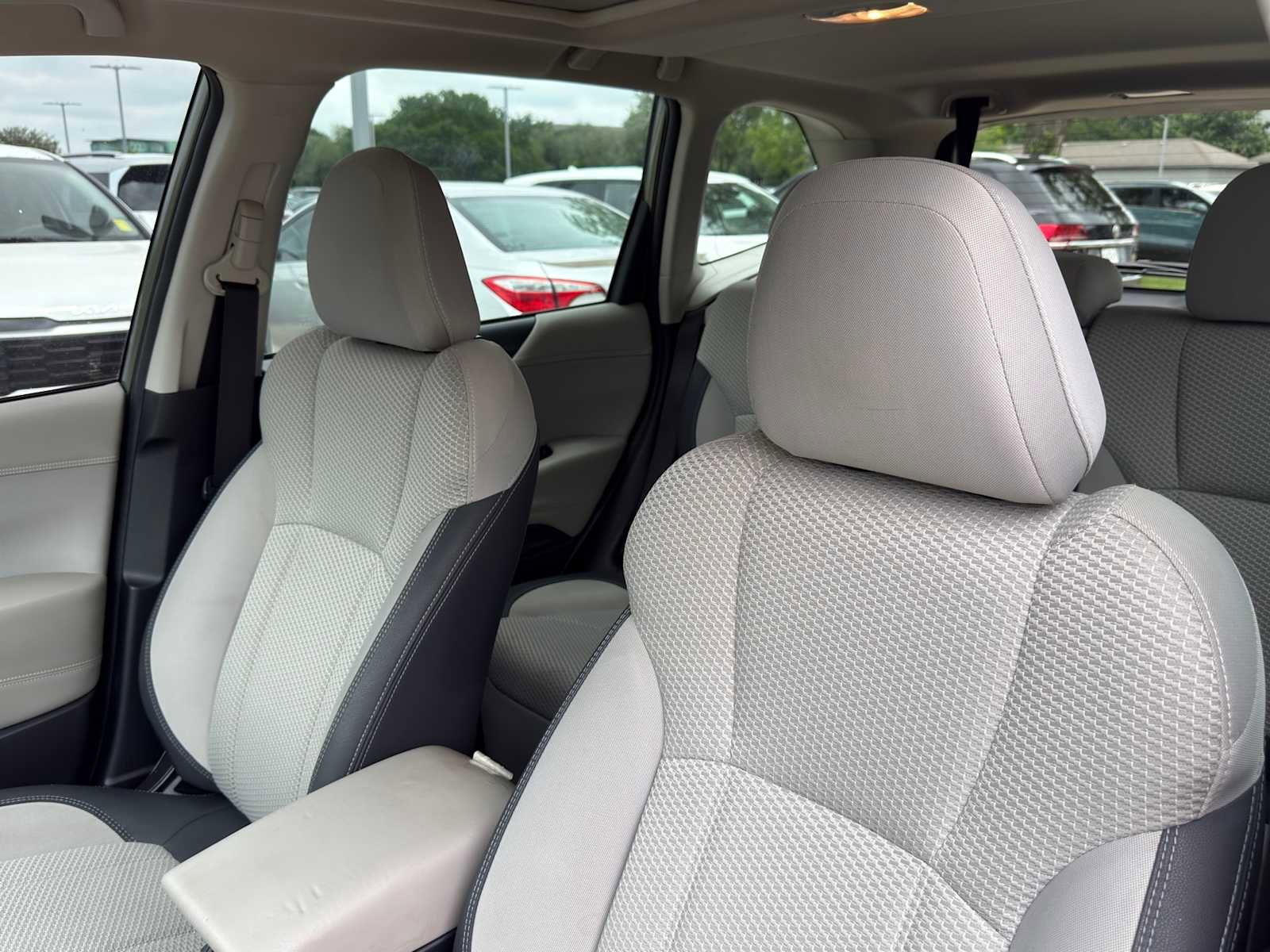 Used 2020 Subaru Forester Premium AWD/4WD image 13