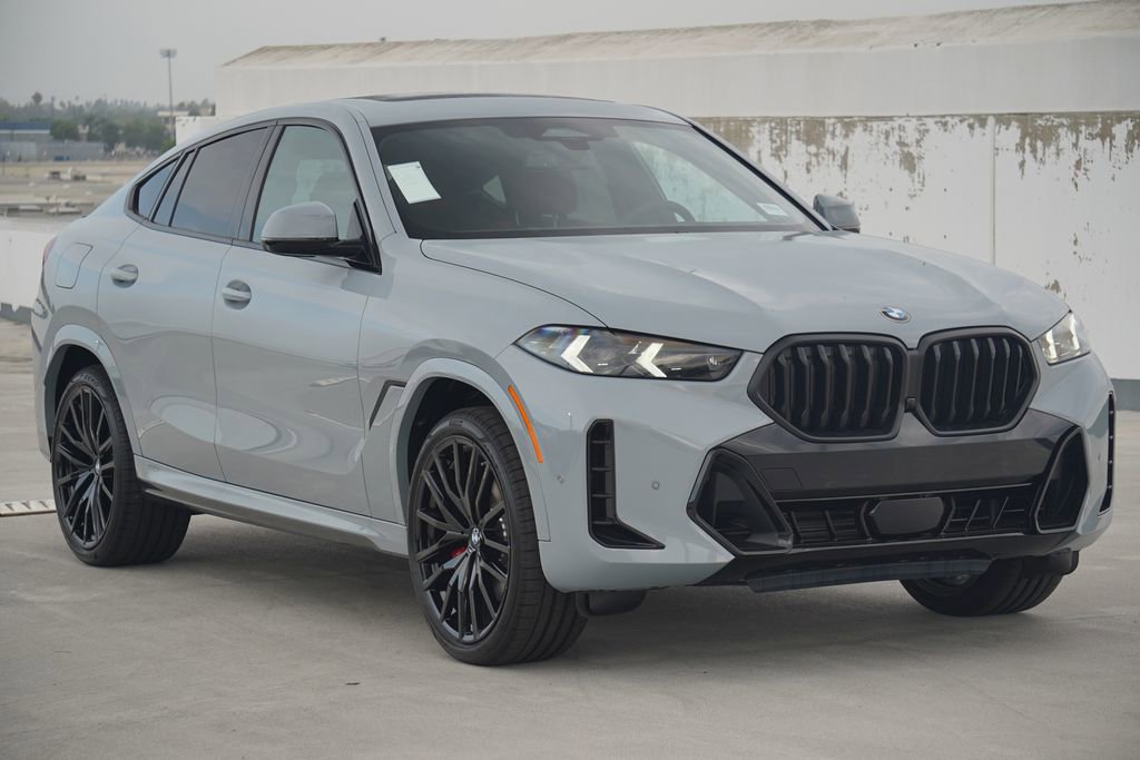 New 2026 BMW X6 xDrive40i w/ Premium Package image 3