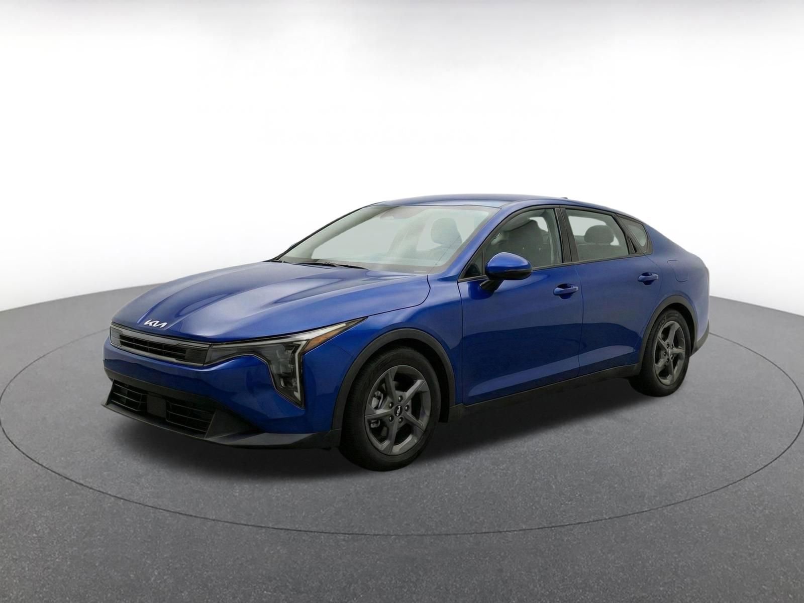 Used 2025 Kia K4 FWD image 3