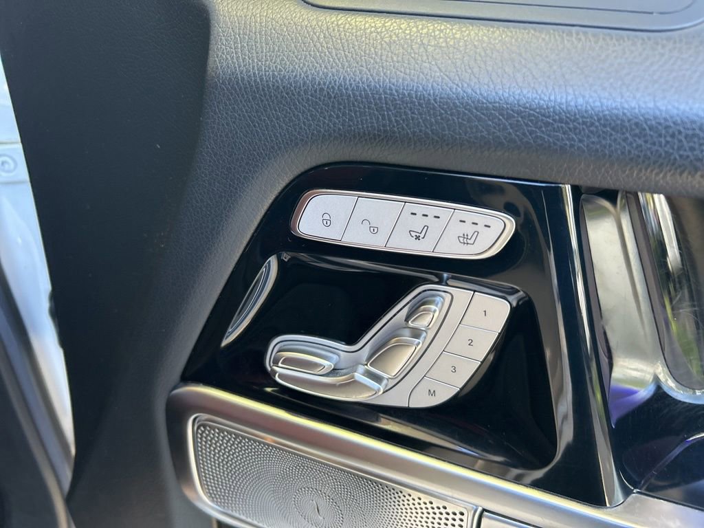 Used 2022 Mercedes-Benz G 550 w/ G Manufaktur Interior Package image 25