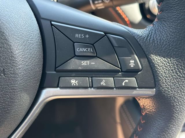 Used 2023 Nissan Kicks SR w/ SR Premium Package FWD image 25