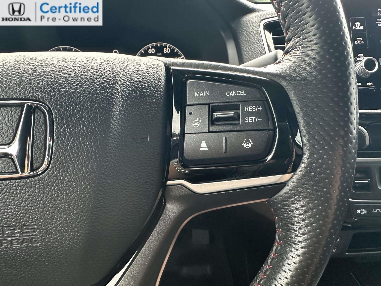 Certified 2025 Honda Ridgeline Black Edition image 13