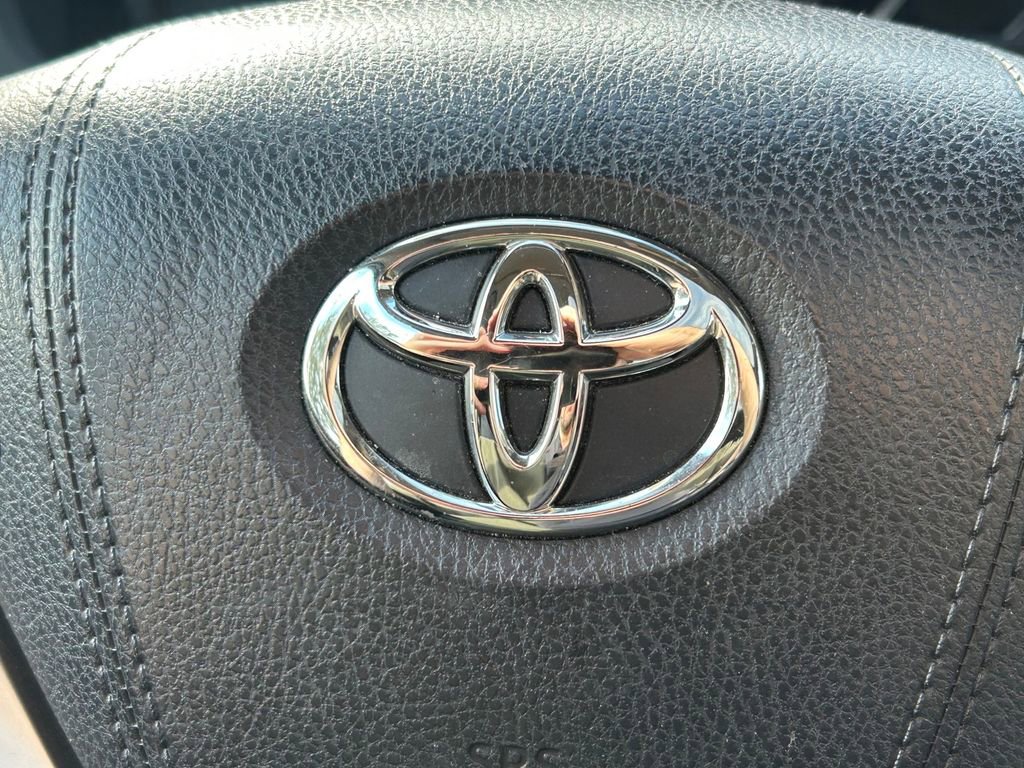 Used 2019 Toyota Highlander Limited Platinum AWD/4WD image 45