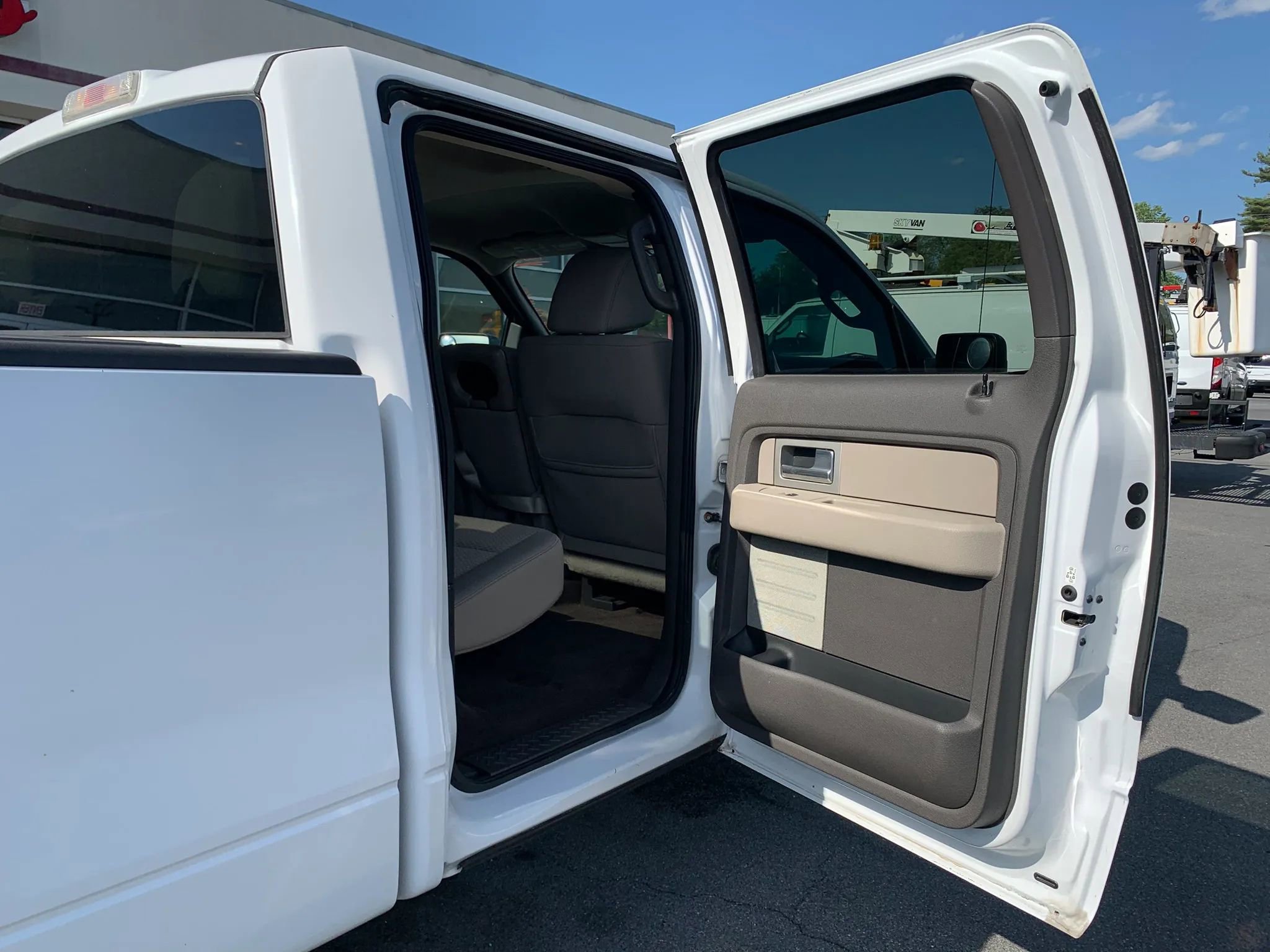 Used 2010 Ford F150 XL AWD/4WD image 25