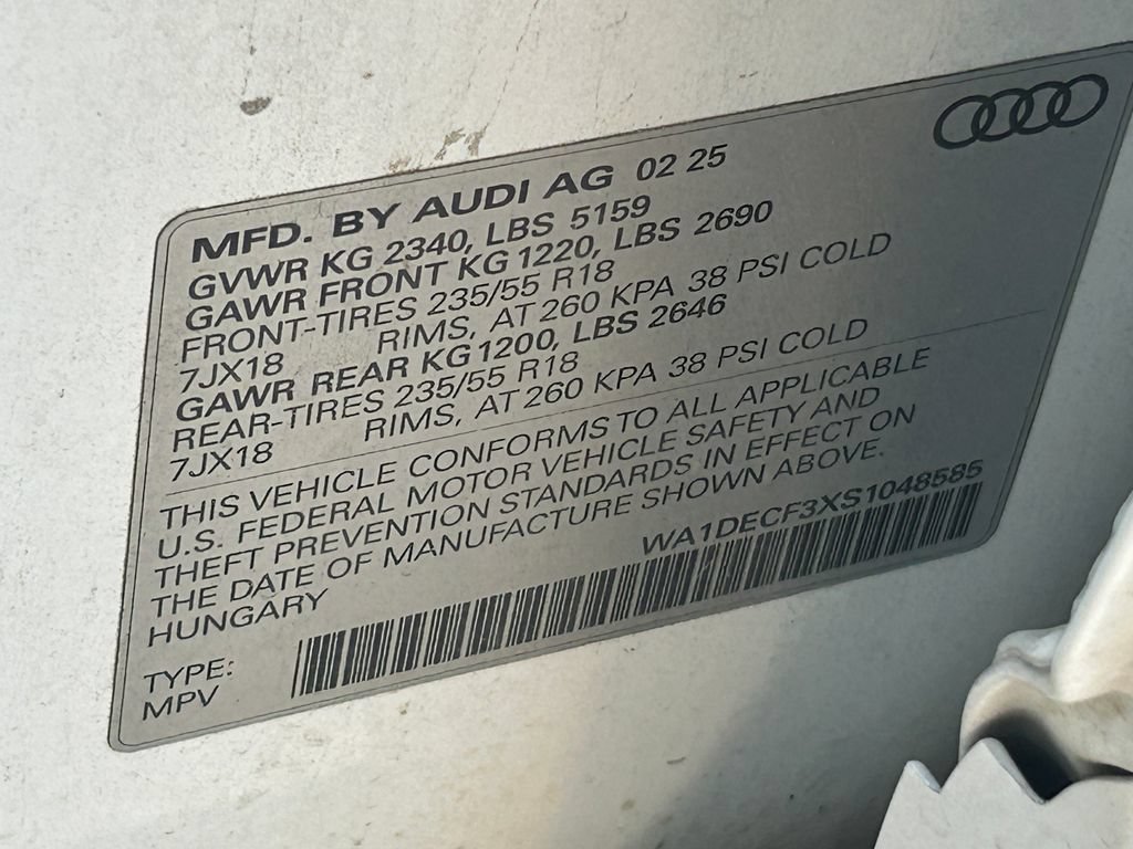 Used 2025 Audi Q3 2.0T Premium AWD/4WD image 35