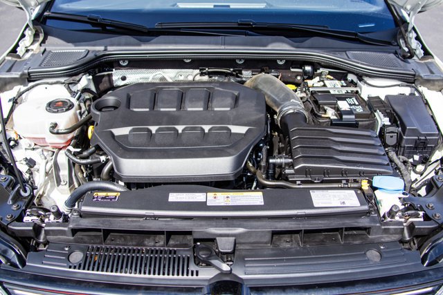 Used 2023 Volkswagen GTI SE FWD image 27